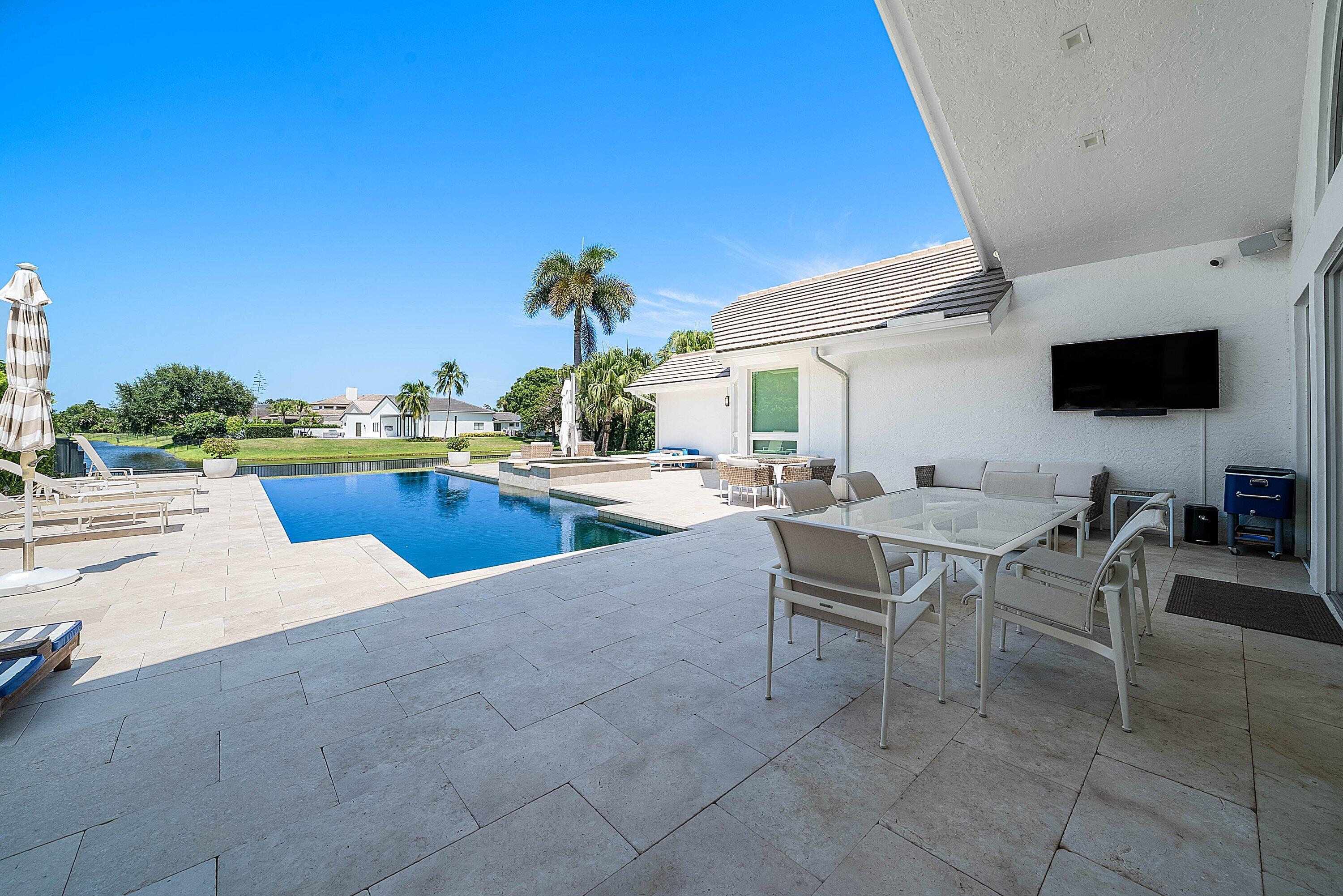 13660 Rivoli, Palm Beach Gardens FL 33410