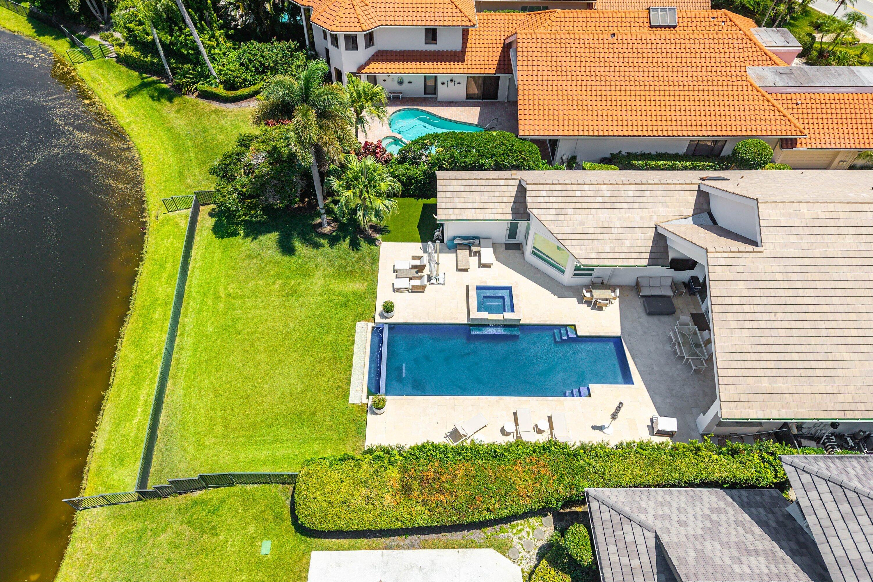 13660 Rivoli, Palm Beach Gardens FL 33410
