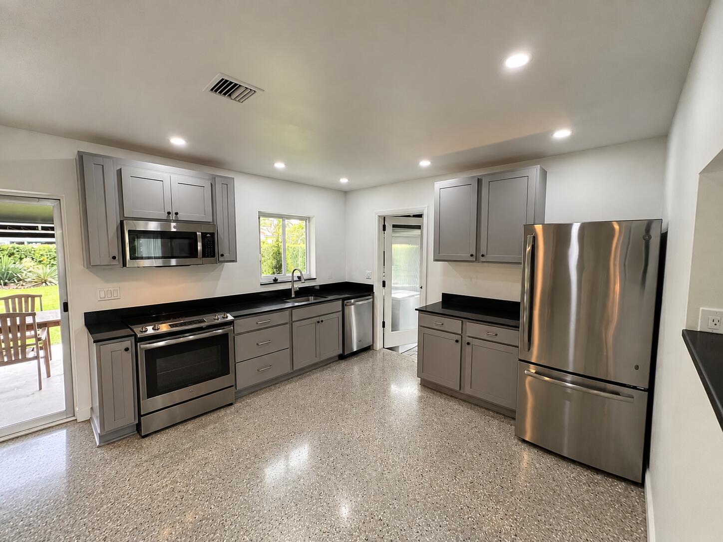 330 Cascade, Palm Beach Shores FL 33404