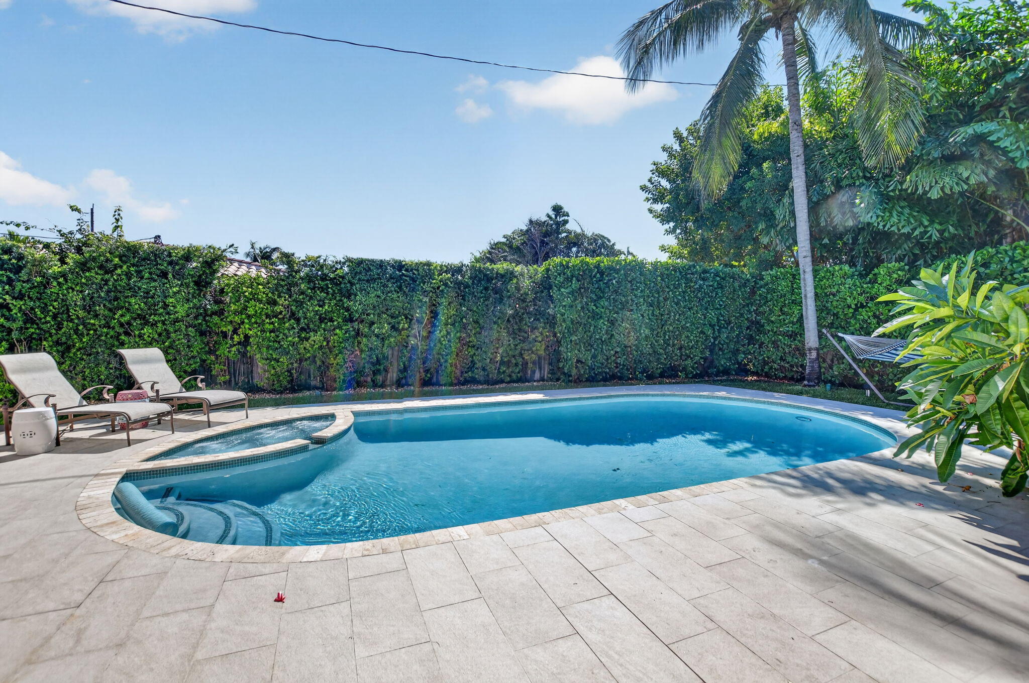 175 NE OLIVE, Boca Raton FL 33432