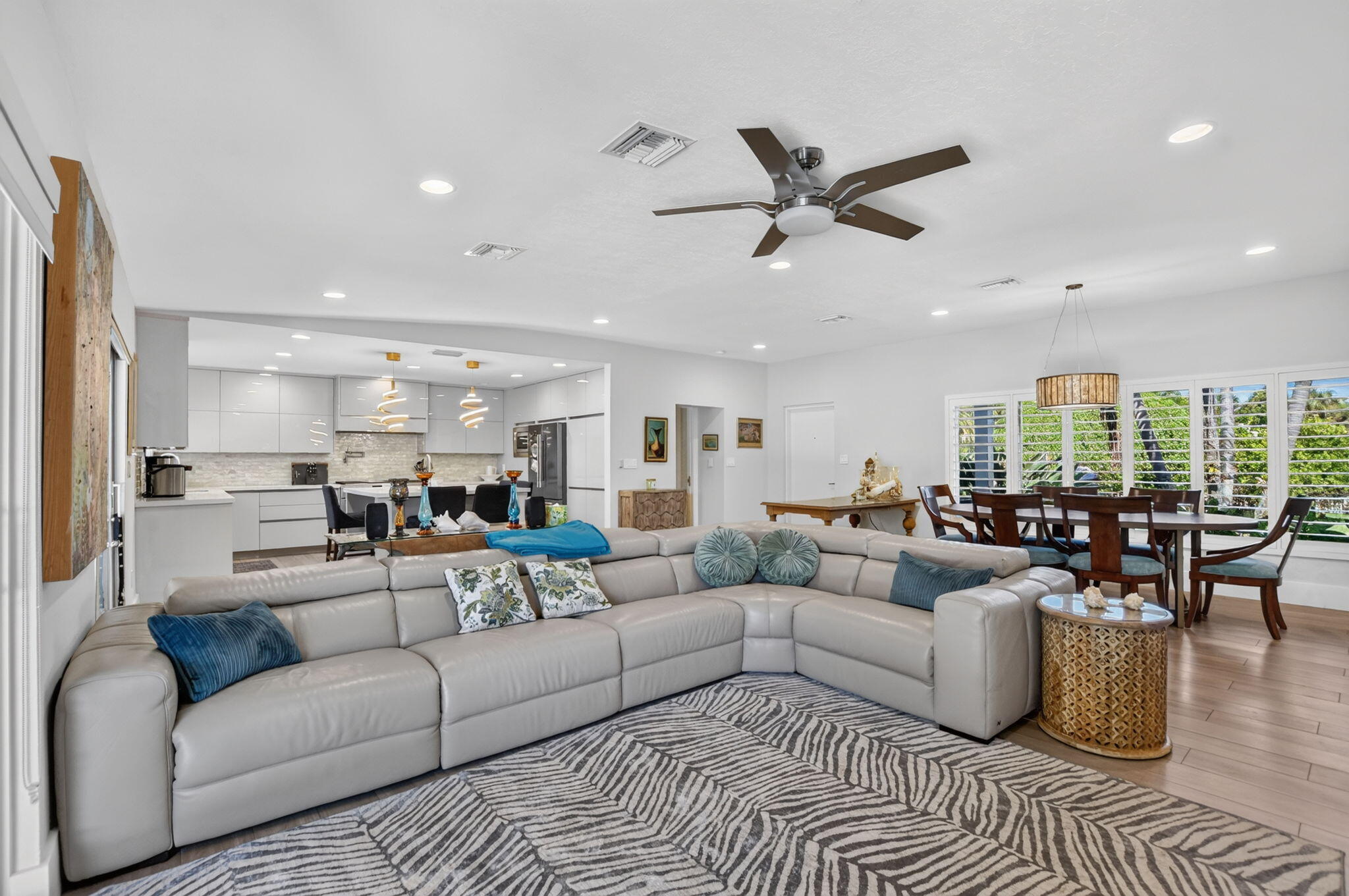 175 NE OLIVE, Boca Raton FL 33432