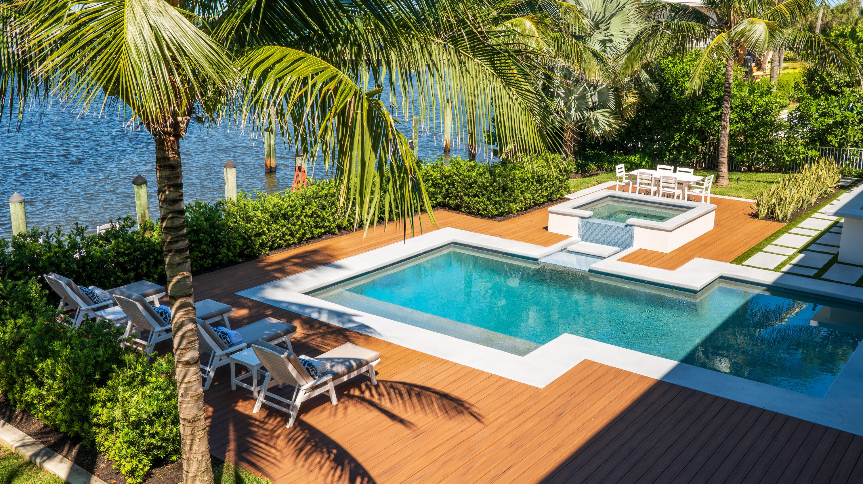 6879 SE SOUTH MARINA, Hutchinson Island FL 34996