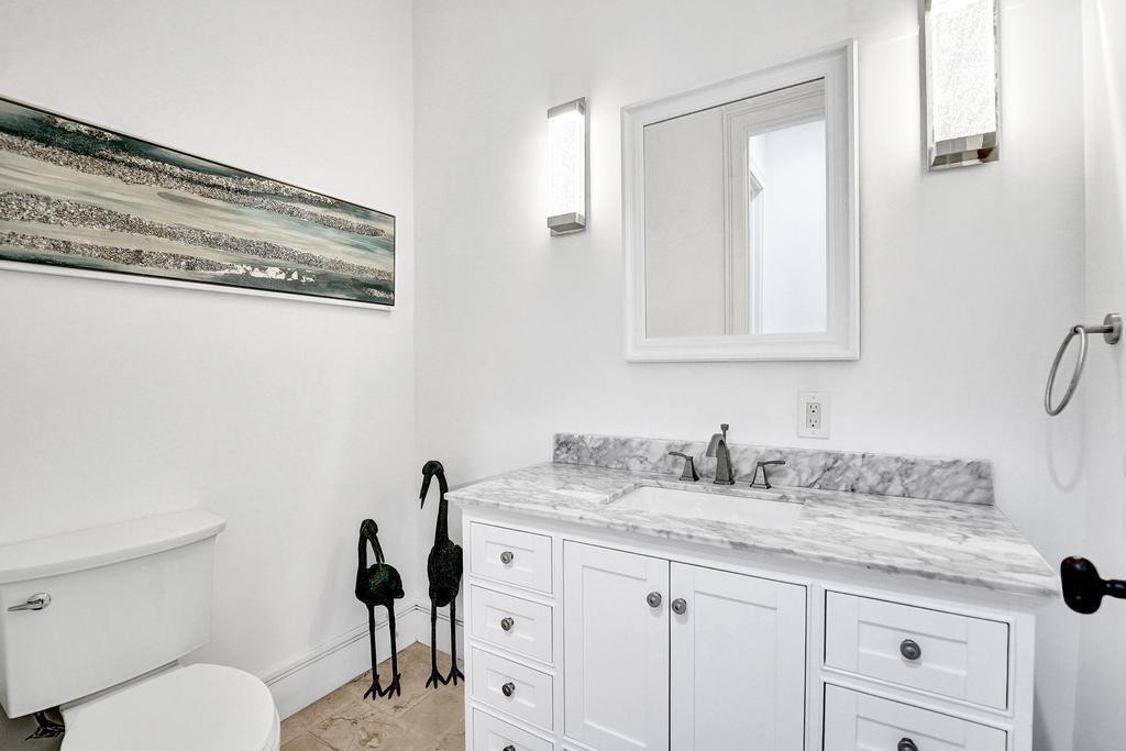 2340 NE 47TH, Lighthouse Point FL 33064