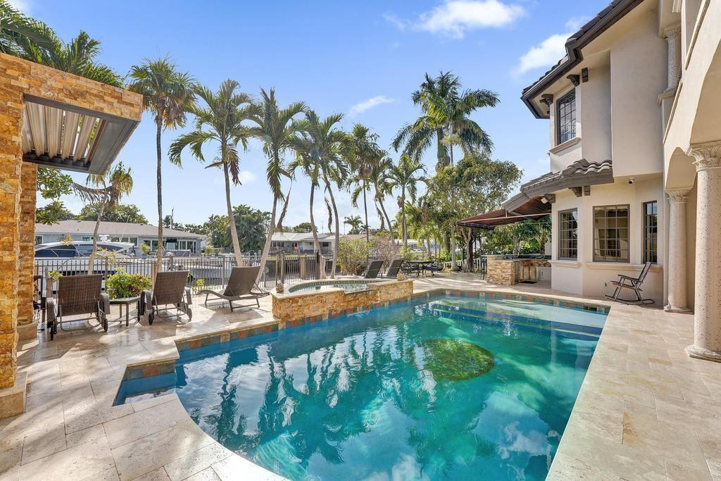 2340 NE 47TH, Lighthouse Point FL 33064