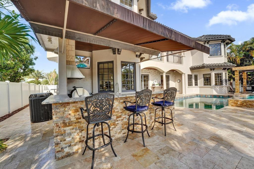2340 NE 47TH, Lighthouse Point FL 33064