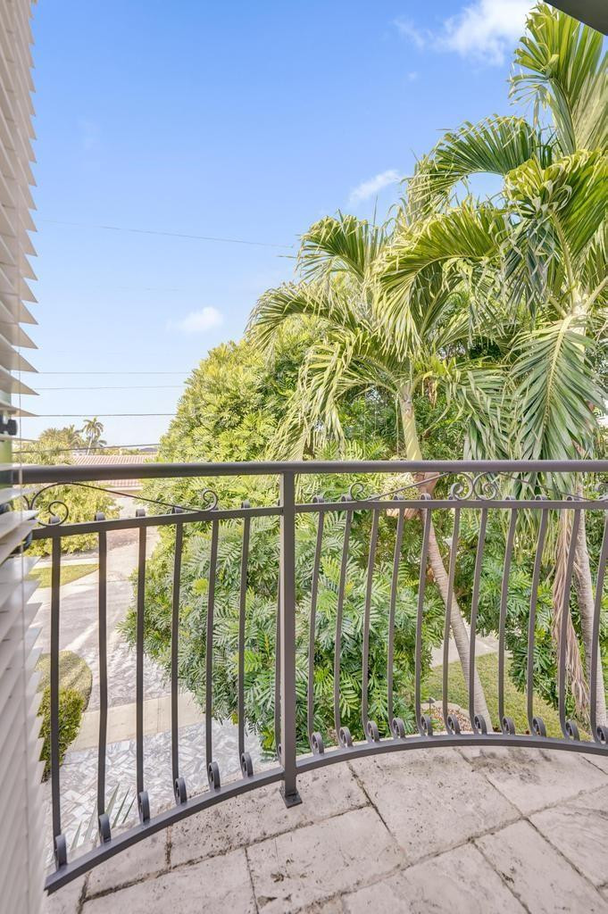 2340 NE 47TH, Lighthouse Point FL 33064