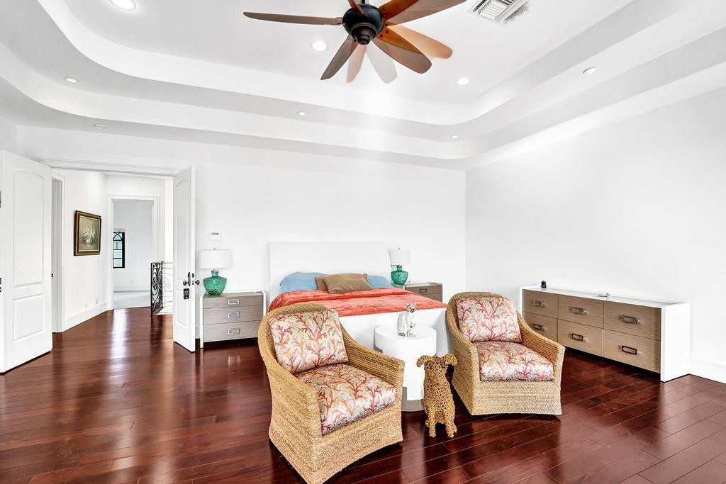 2340 NE 47TH, Lighthouse Point FL 33064