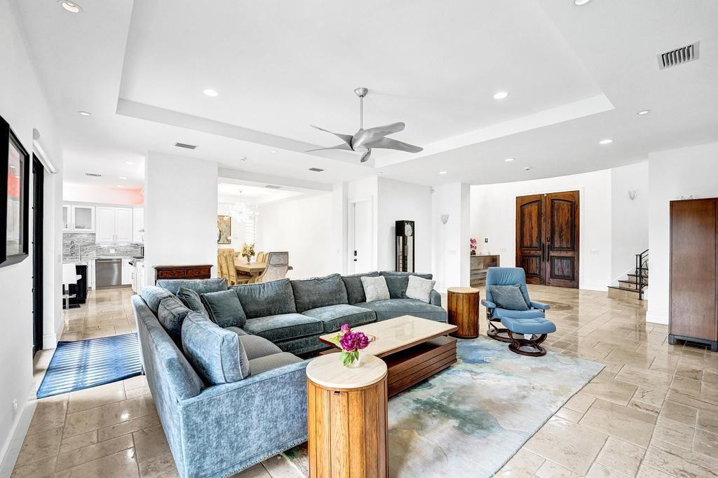 2340 NE 47TH, Lighthouse Point FL 33064