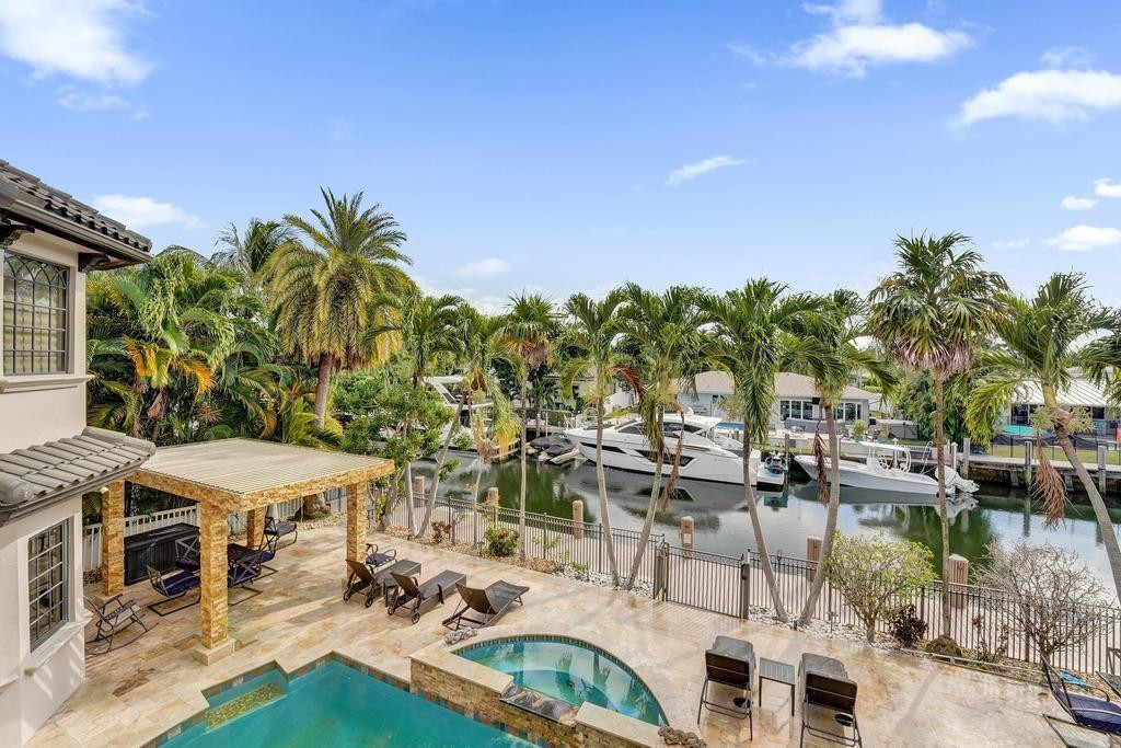 2340 NE 47TH, Lighthouse Point FL 33064