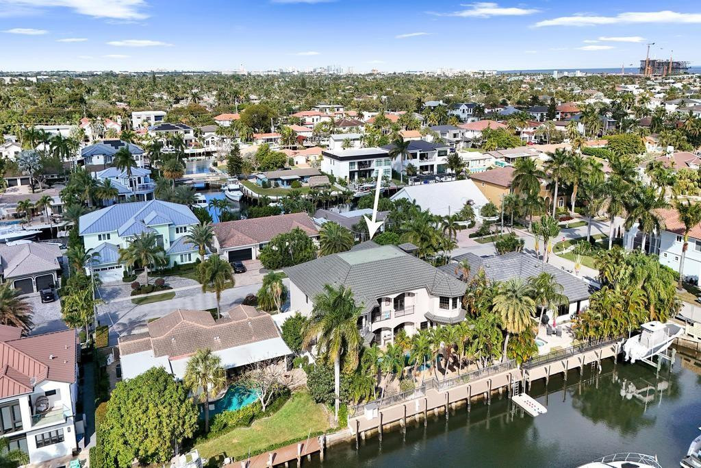 2340 NE 47TH, Lighthouse Point FL 33064