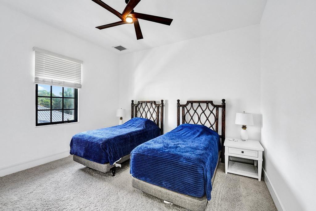 2340 NE 47TH, Lighthouse Point FL 33064