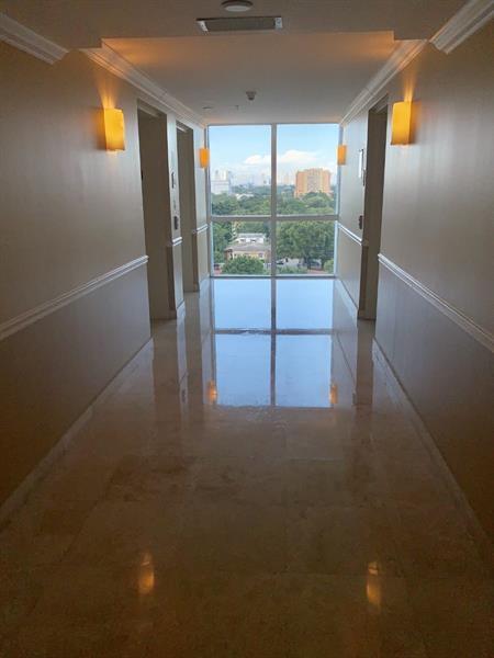 117 NW 42ND #1513, Miami FL 33126