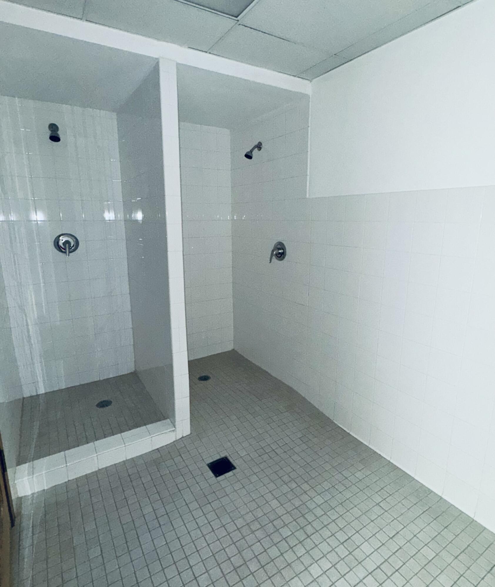117 NW 42ND #1513, Miami FL 33126