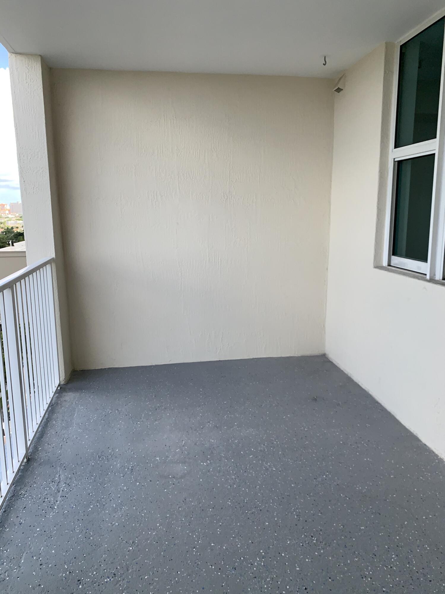 117 NW 42ND #1513, Miami FL 33126