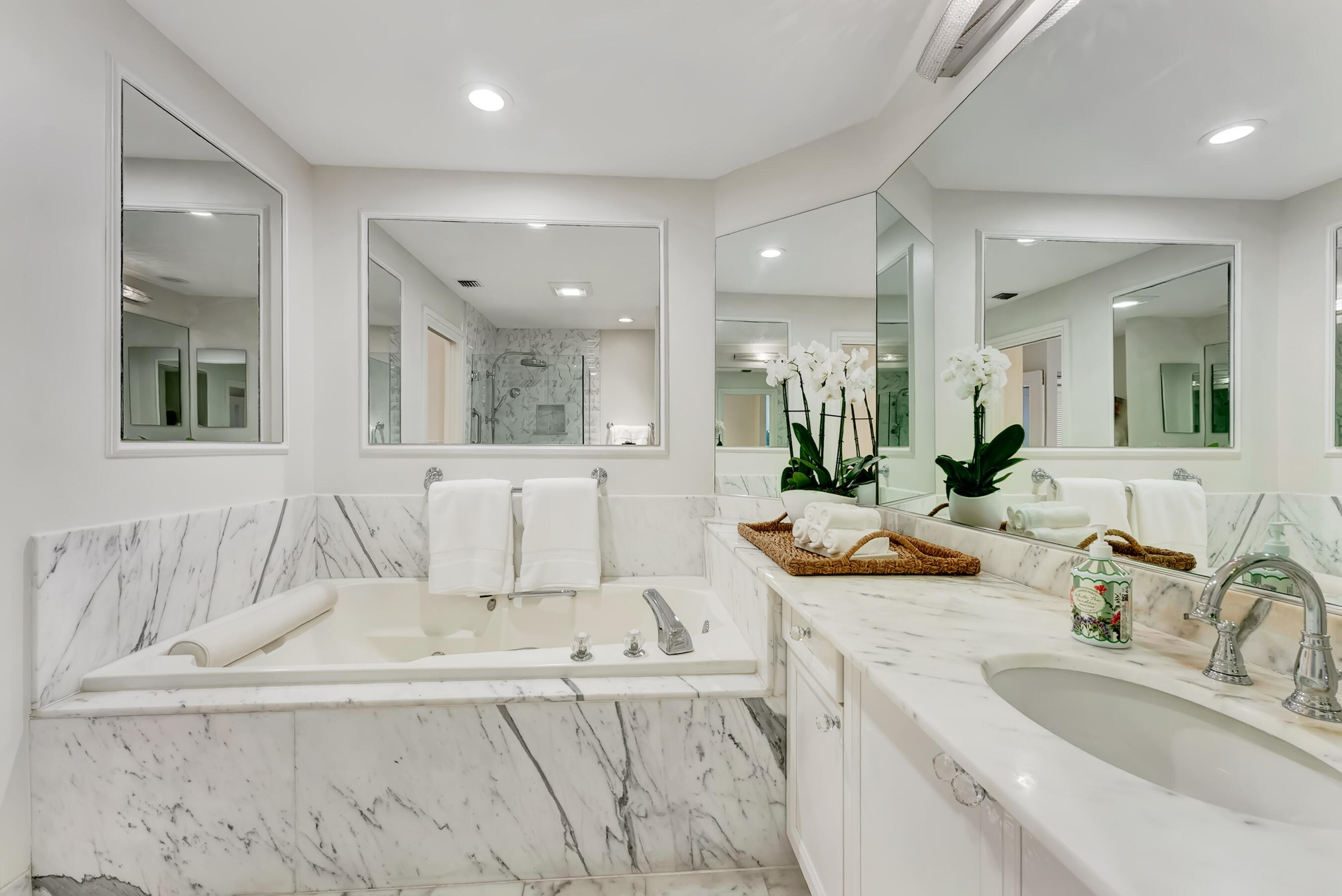 310 SPYGLASS, Jupiter FL 33477