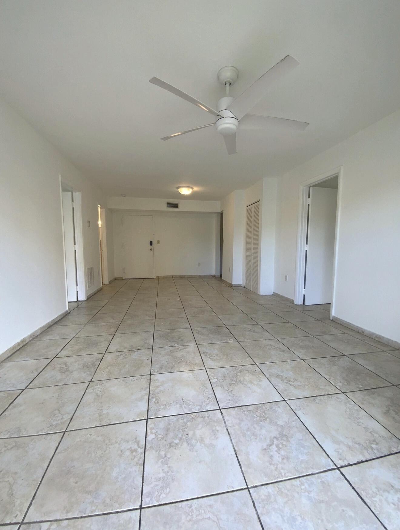4709 NW 7th #109-9, Miami FL 33126