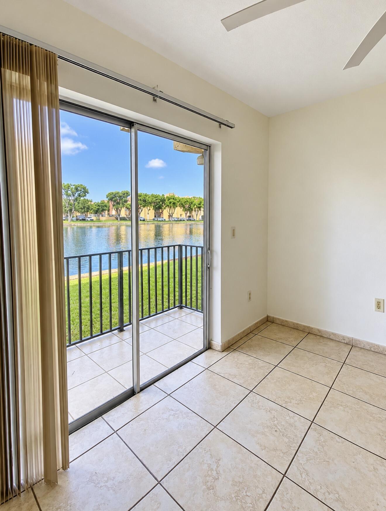 4709 NW 7th #109-9, Miami FL 33126
