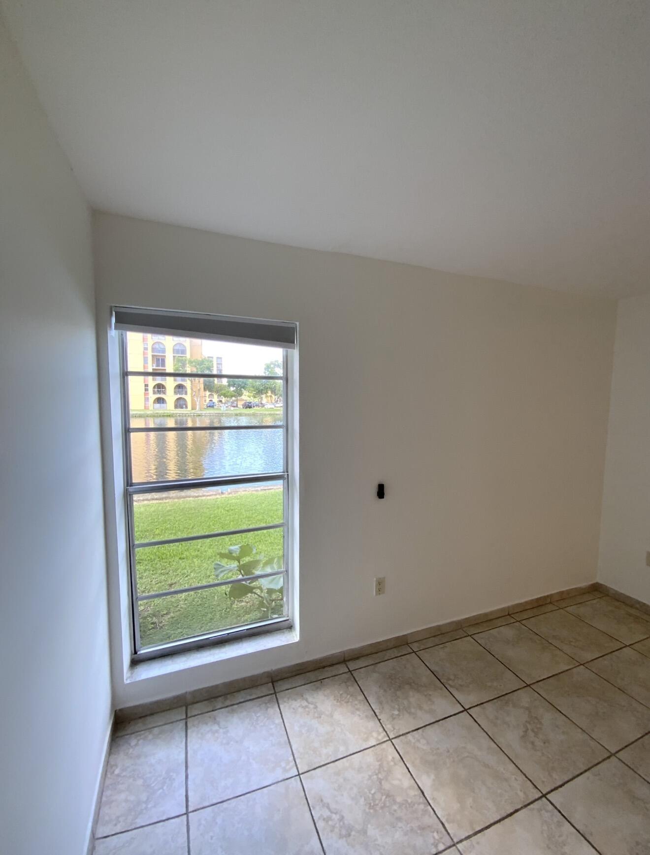 4709 NW 7th #109-9, Miami FL 33126