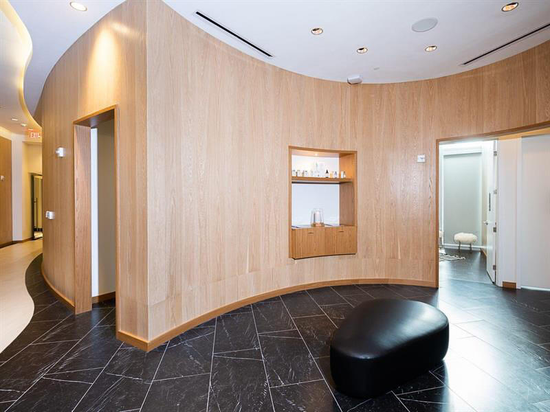 851 NE 1ST #2402, Miami FL 33132