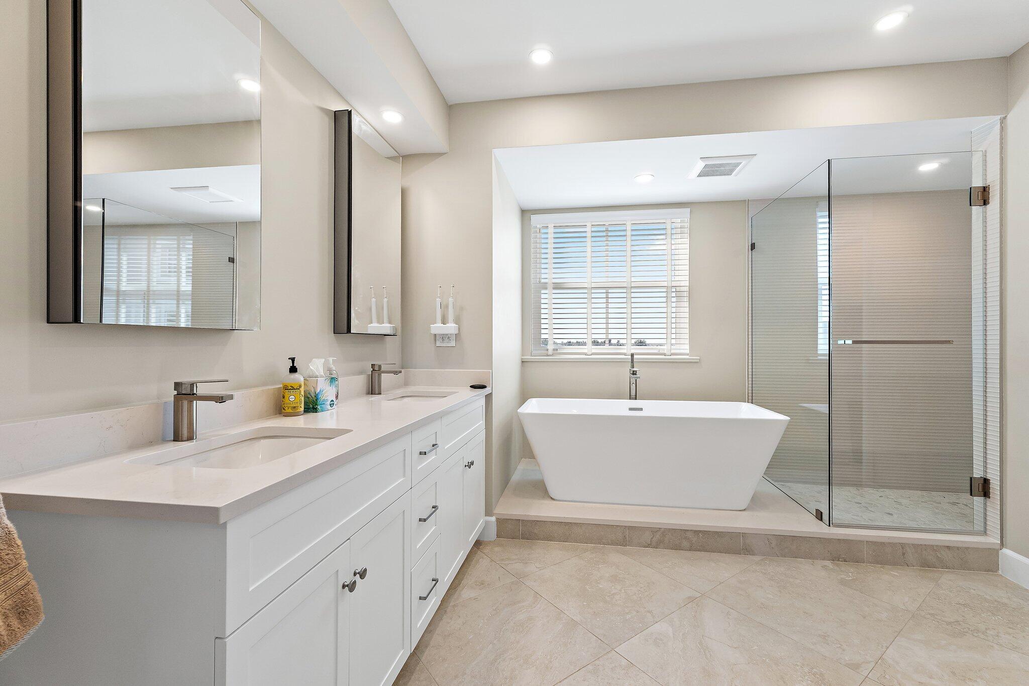 1660 S HIGHWAY A1A #151, Jupiter FL 33477