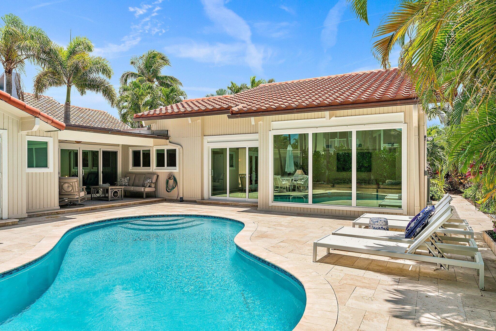 107 Mako, Jupiter FL 33477