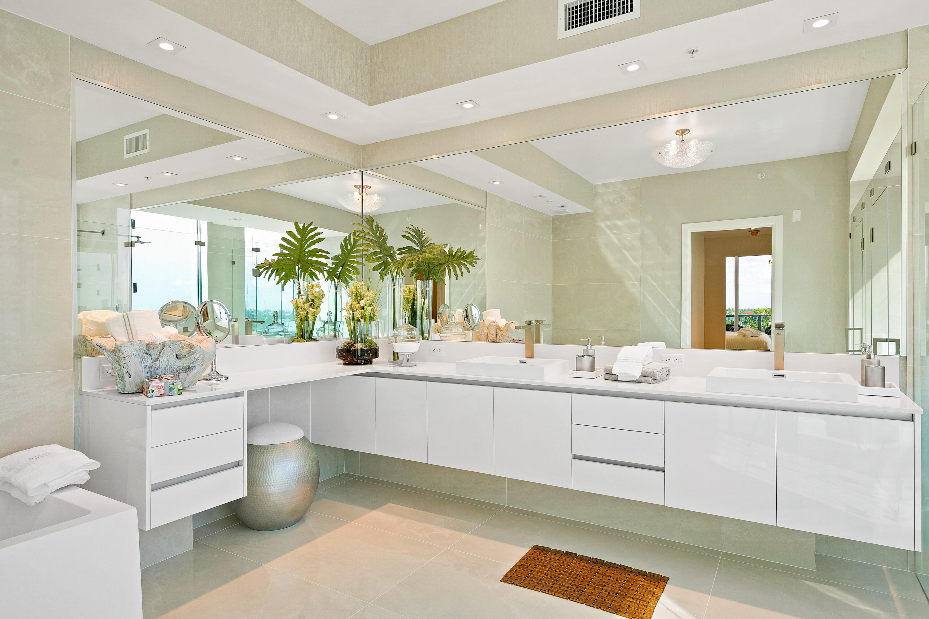 3100 N Ocean #P-605, Singer Island FL 33404