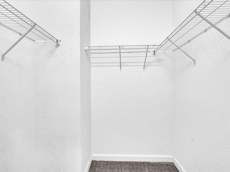 20538 NE 2ND, Miami FL 33179