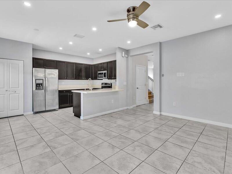 20538 NE 2ND, Miami FL 33179
