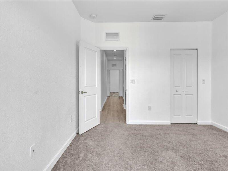 20538 NE 2ND, Miami FL 33179