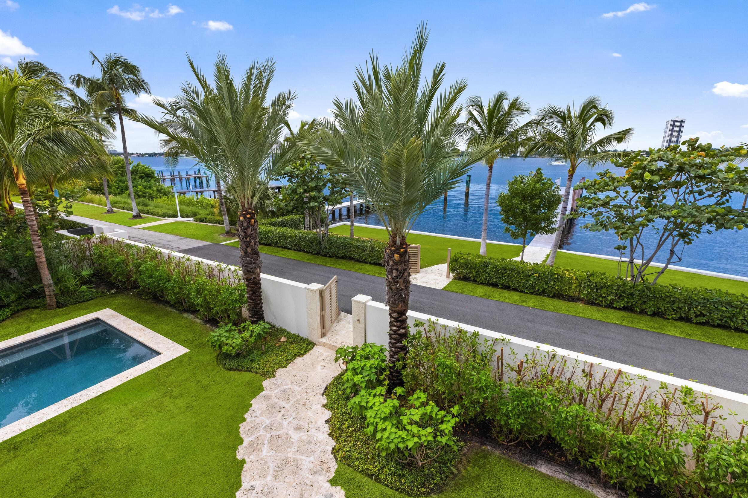 1265 N Lake, Palm Beach FL 33480