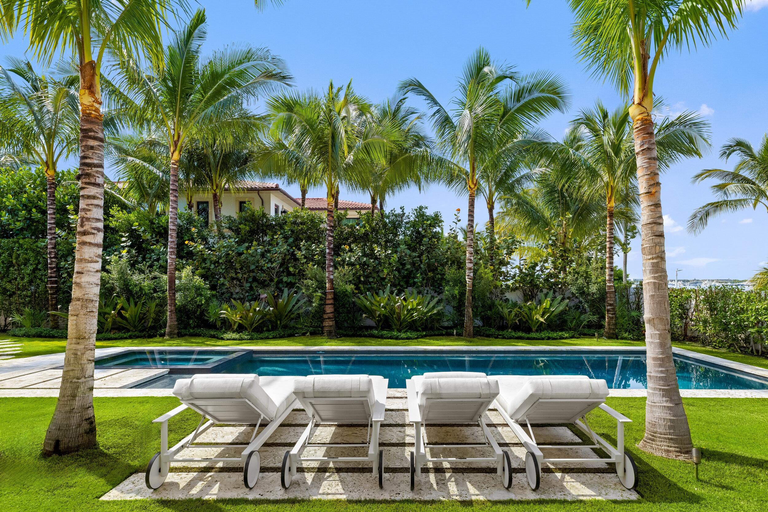 1265 N Lake, Palm Beach FL 33480