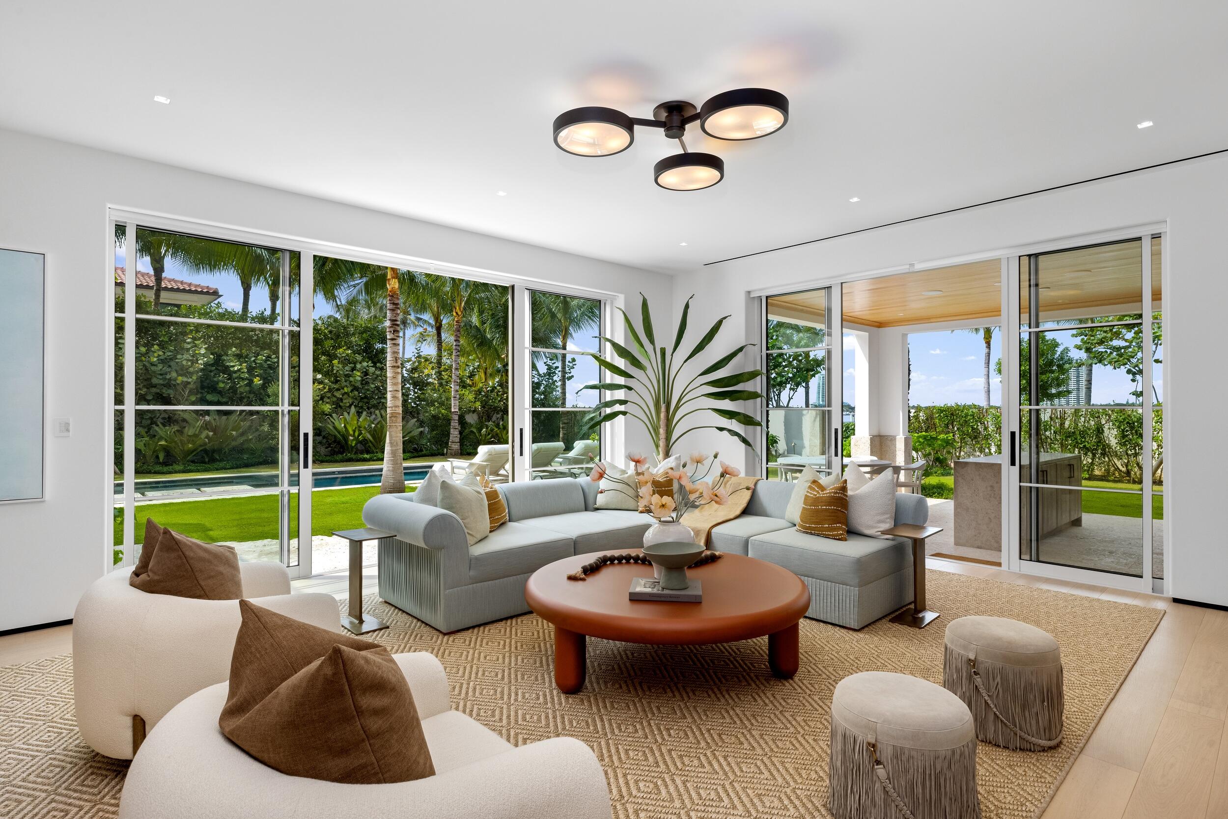 1265 N Lake, Palm Beach FL 33480