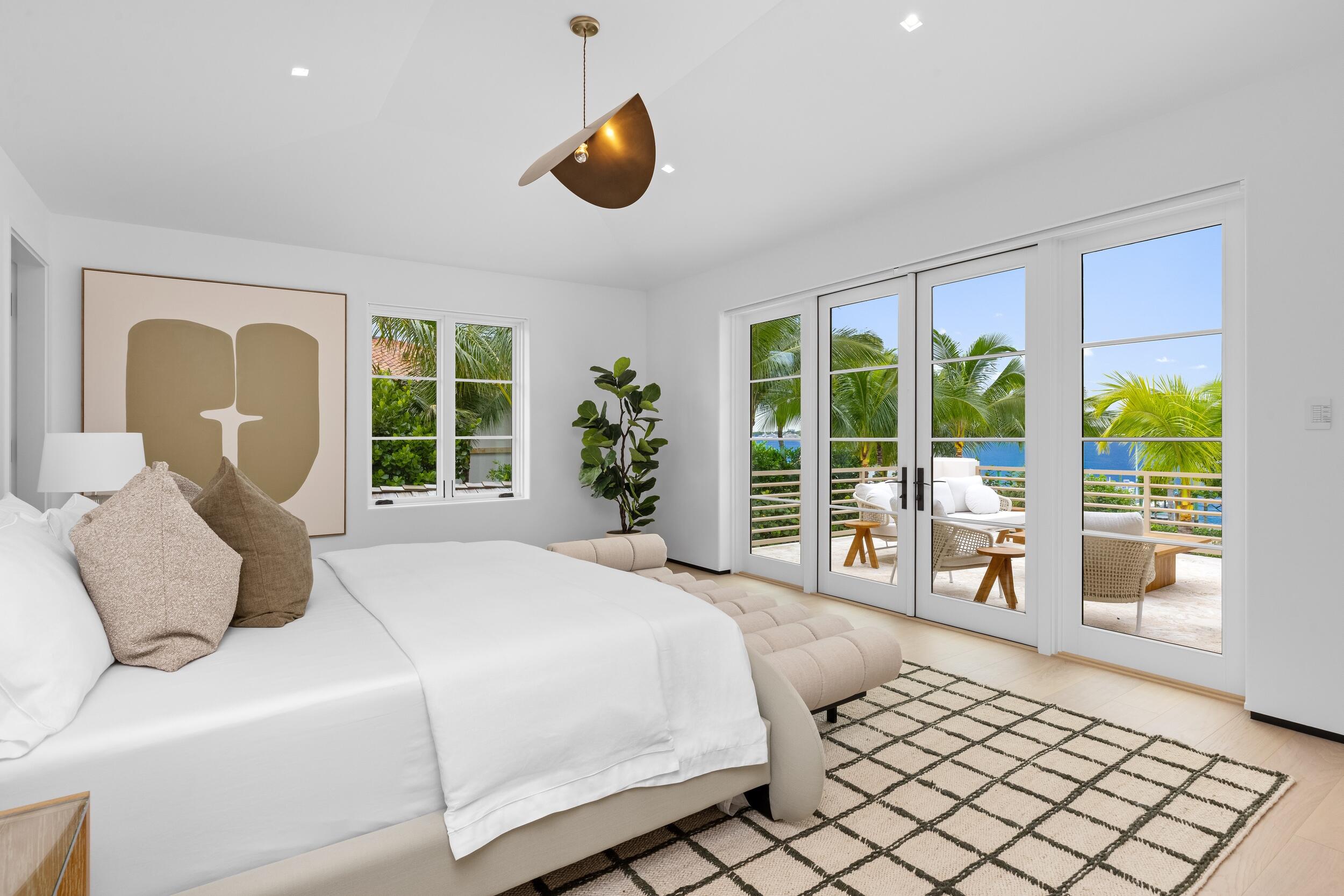 1265 N Lake, Palm Beach FL 33480