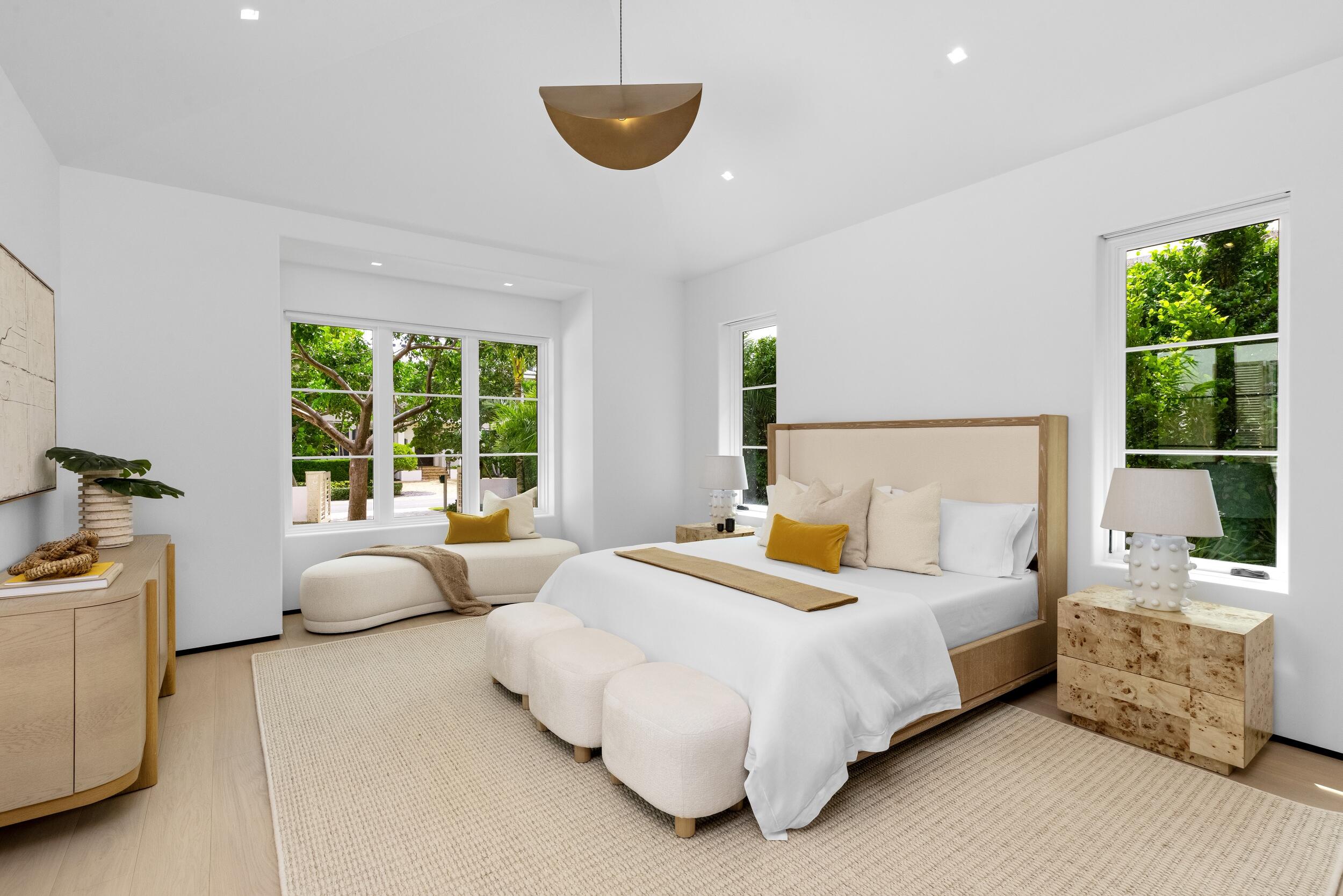 1265 N Lake, Palm Beach FL 33480