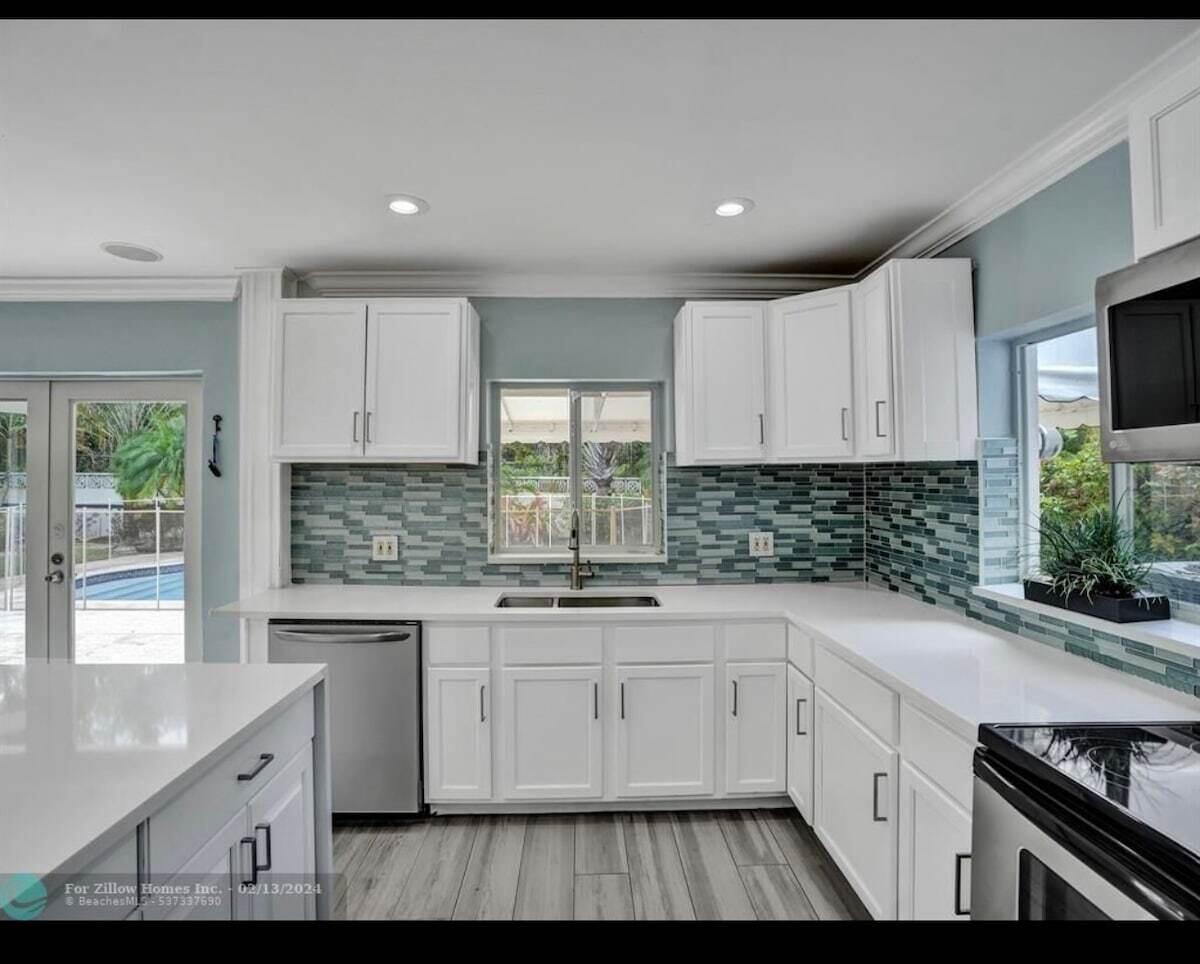 3036 NE 19TH, Fort Lauderdale FL 33305