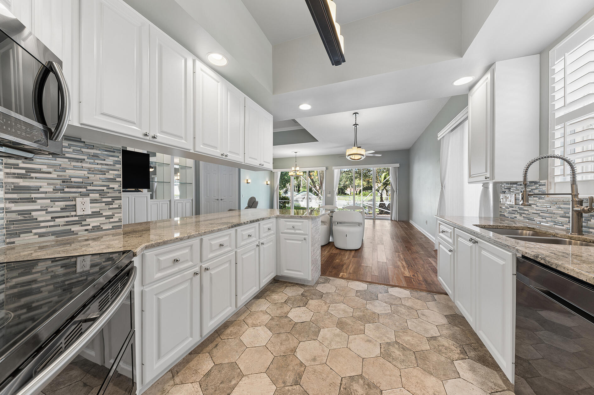 7303 Deer Point, West Palm Beach FL 33411