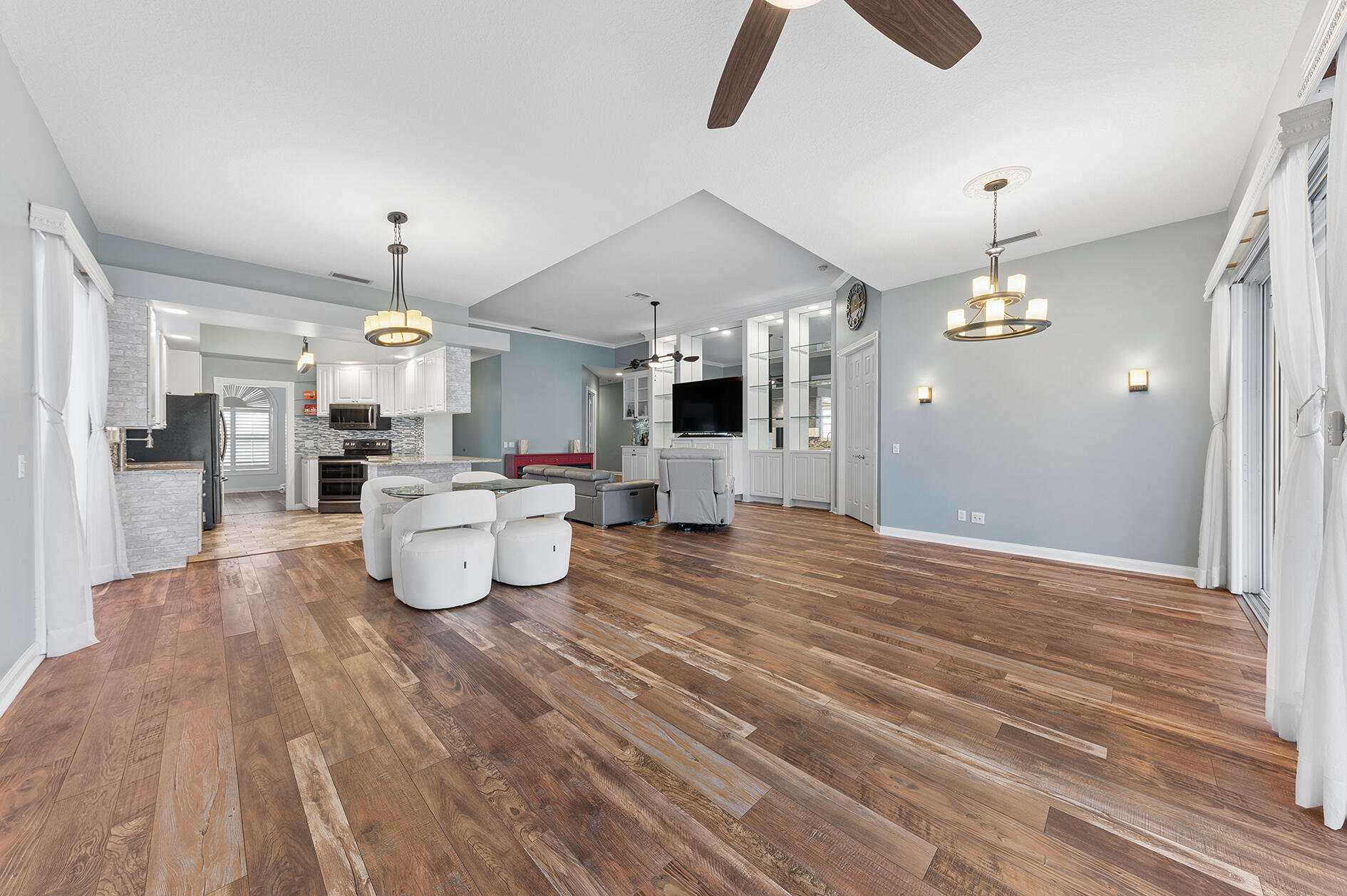 7303 Deer Point, West Palm Beach FL 33411