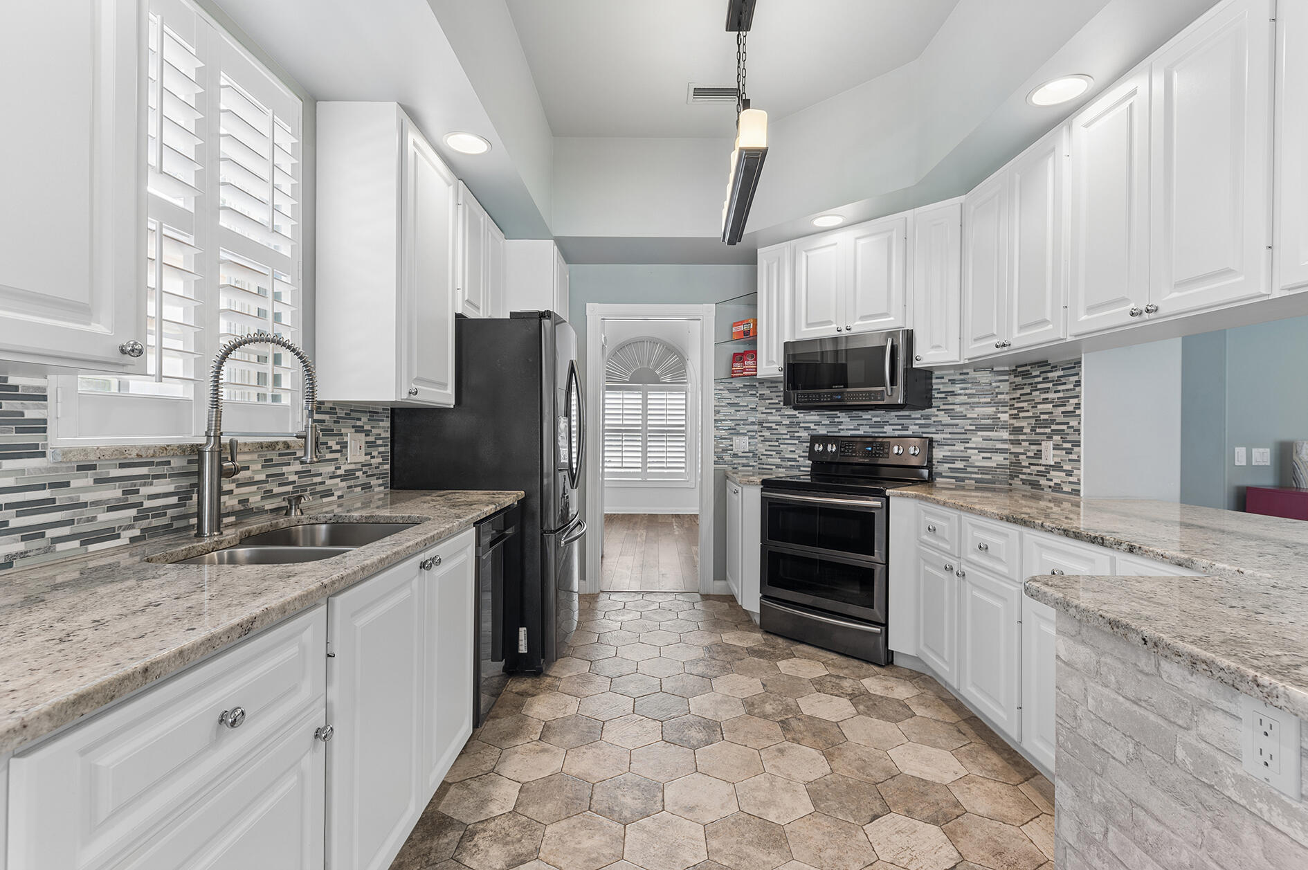7303 Deer Point, West Palm Beach FL 33411