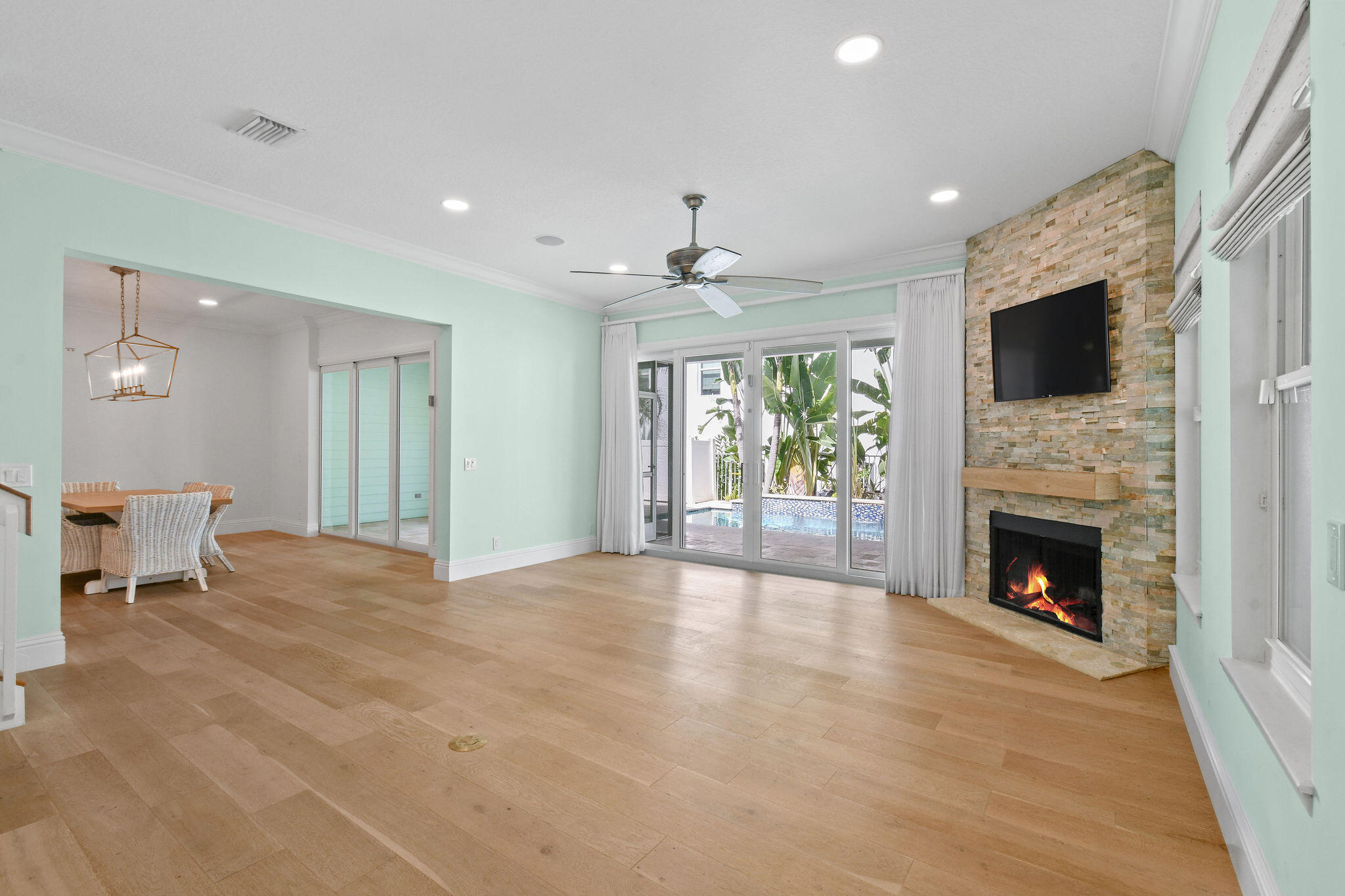 104 Intracoastal, Tequesta FL 33469