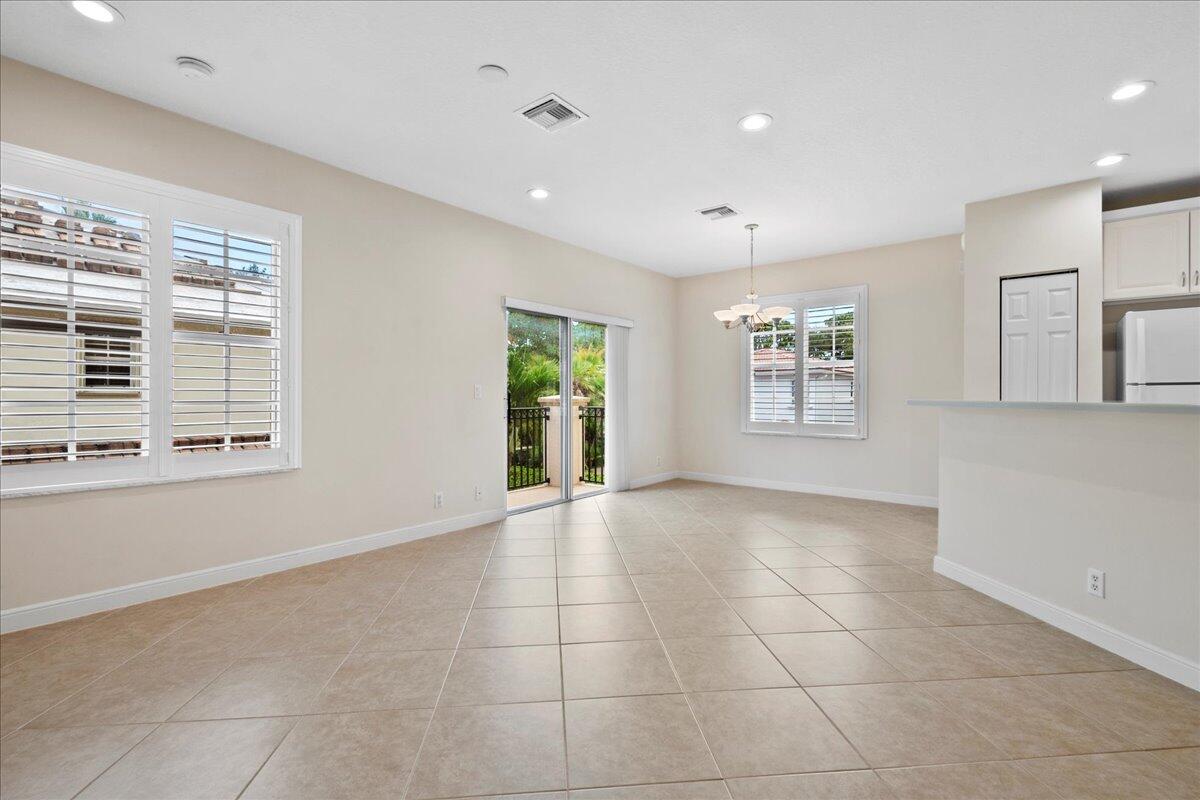 107 Evergrene, Palm Beach Gardens FL 33410