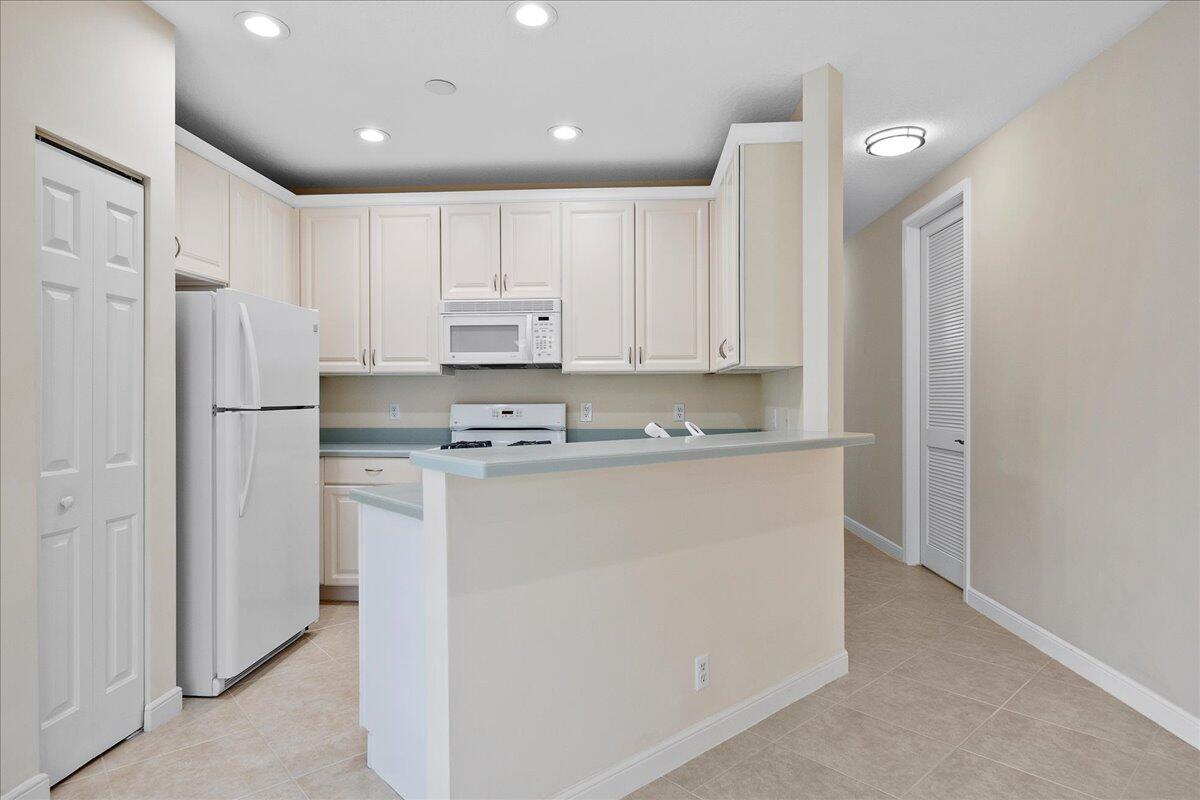 107 Evergrene, Palm Beach Gardens FL 33410