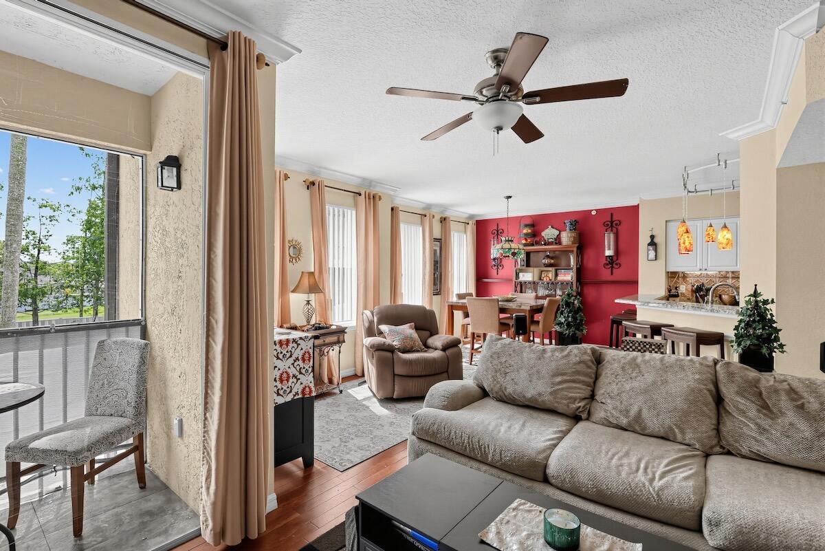 6918 W SAMPLE #6918, Coral Springs FL 33067