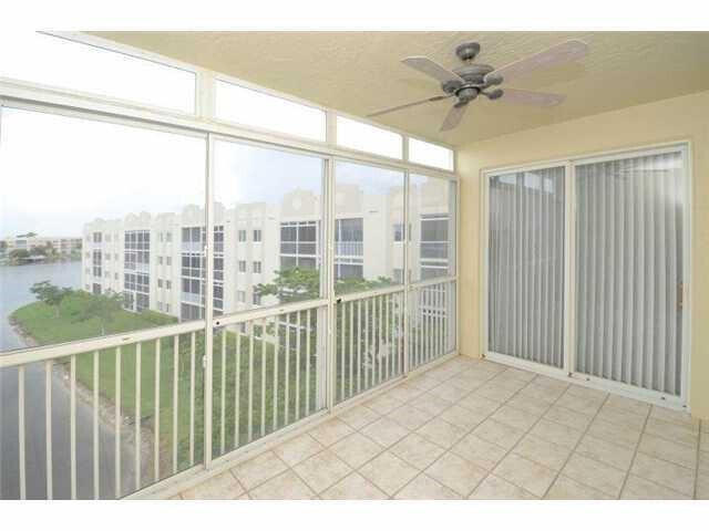 7715 SOUTHAMPTON #415, Tamarac FL 33321