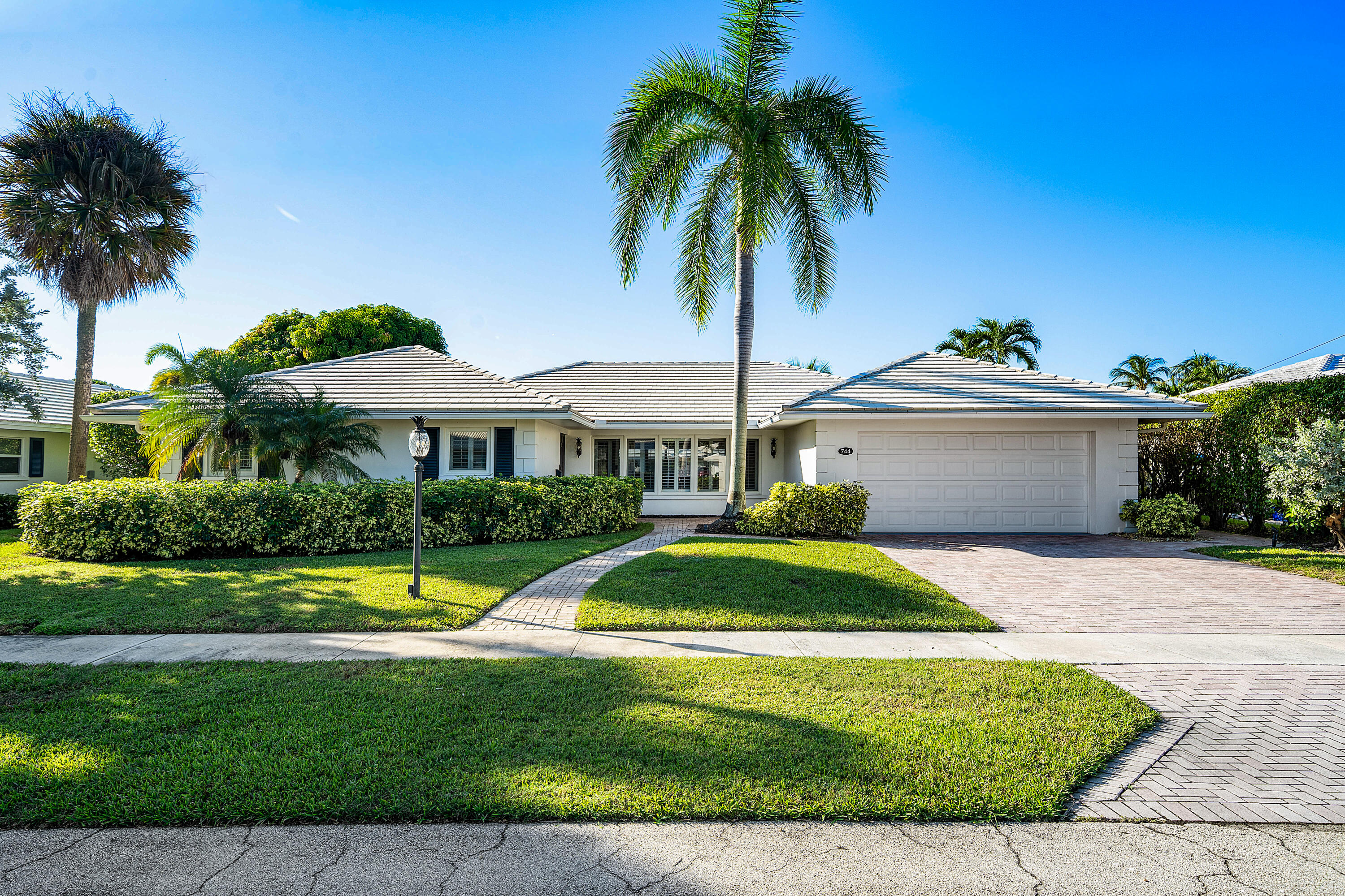 744 Peachtree, Boca Raton FL 33486
