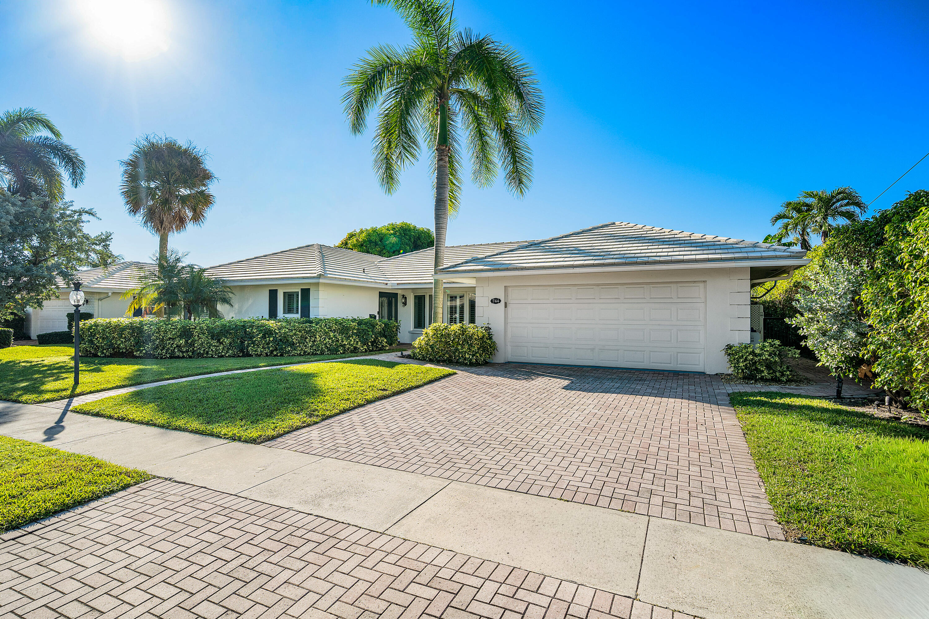 744 Peachtree, Boca Raton FL 33486