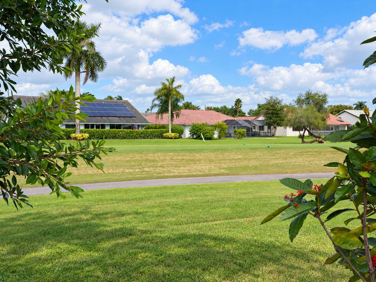 7719 NW 86TH, Tamarac FL 33321