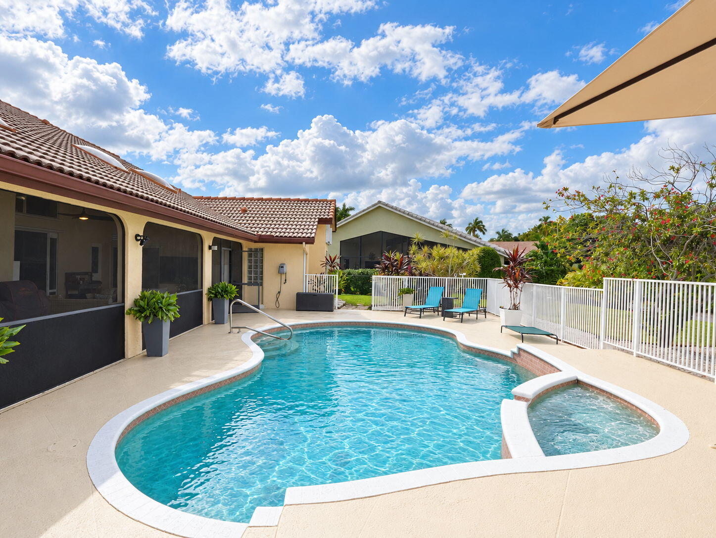 7719 NW 86TH, Tamarac FL 33321