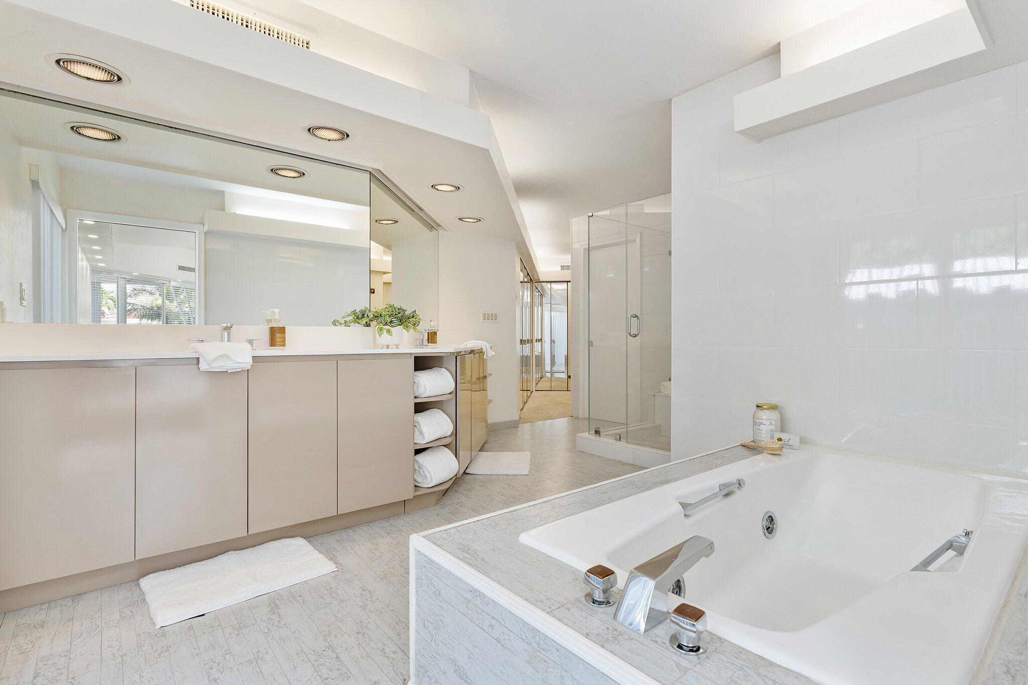 3241 NE 56TH, Fort Lauderdale FL 33308