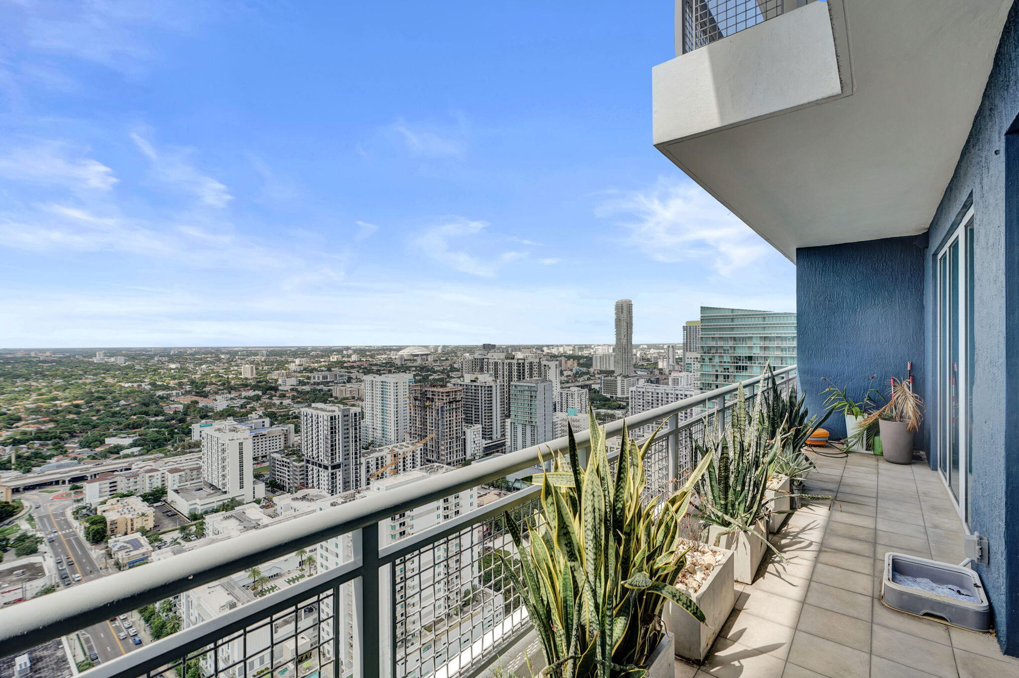 60 SW 13TH #3411, Miami FL 33130