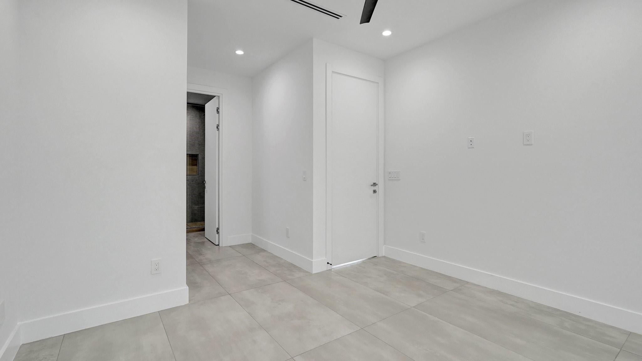 1620 NE 5TH #B, Fort Lauderdale FL 33301